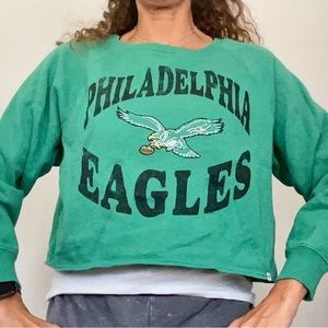 ‘47 Philadelphia Eagles crop sweatshirt